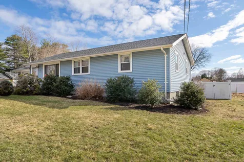 12 Godfrey Avenue Hampton NH 03842