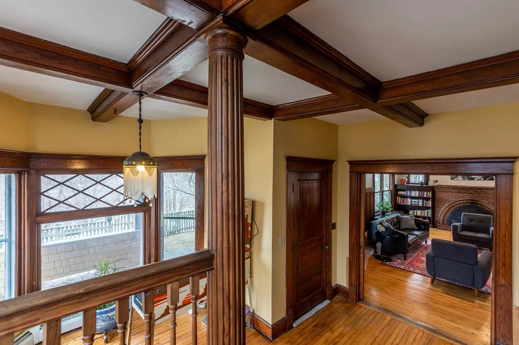 338 Fairview Terrace Hartford VT 05001