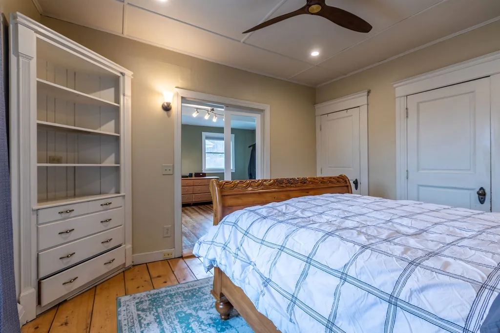 338 Fairview Terrace Hartford VT 05001
