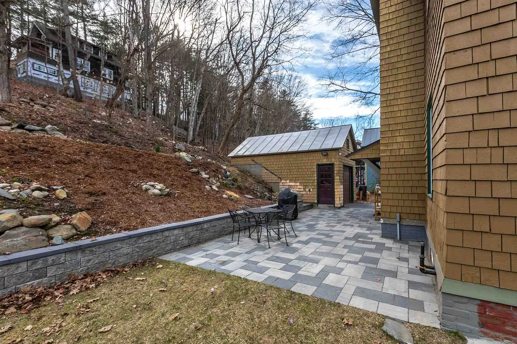 338 Fairview Terrace Hartford VT 05001