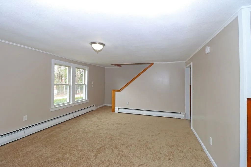 5 Flagg Road Rochester NH 03839
