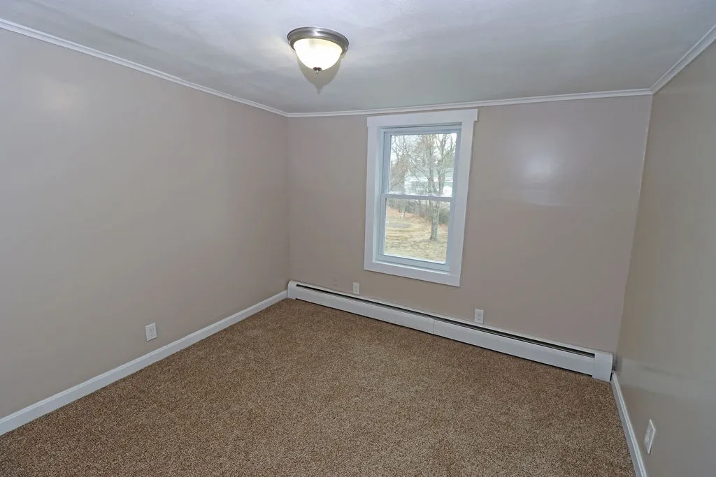 5 Flagg Road Rochester NH 03839