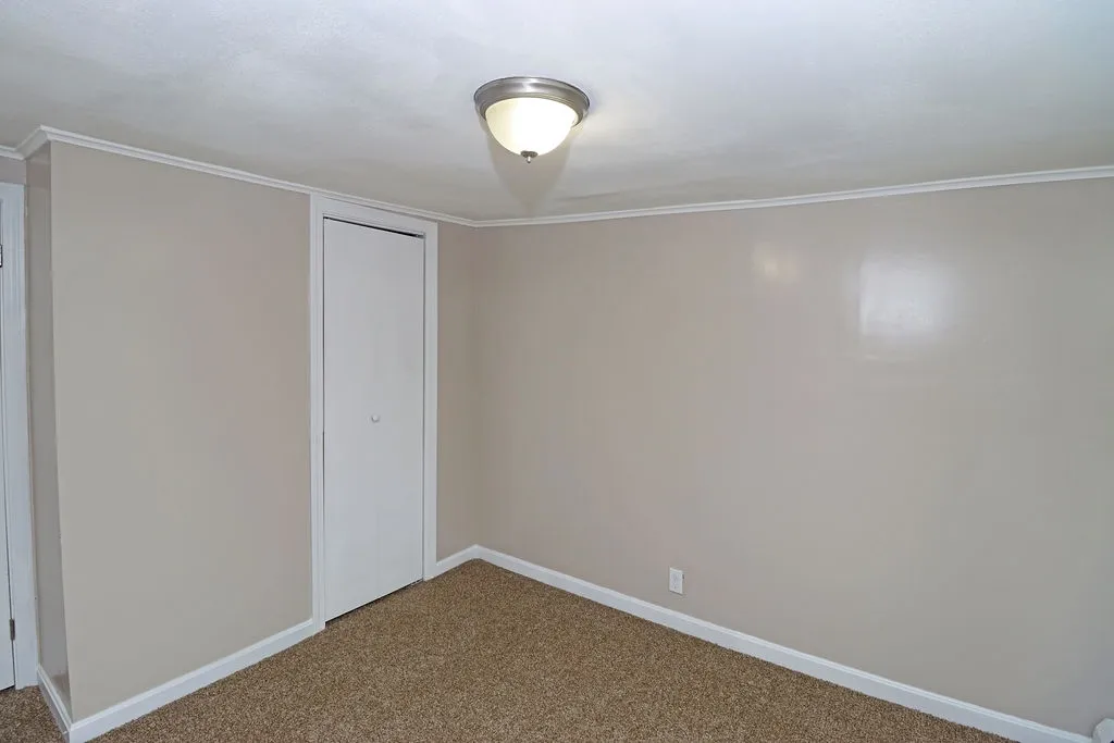 5 Flagg Road Rochester NH 03839