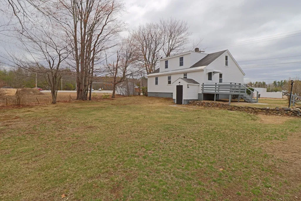 5 Flagg Road Rochester NH 03839