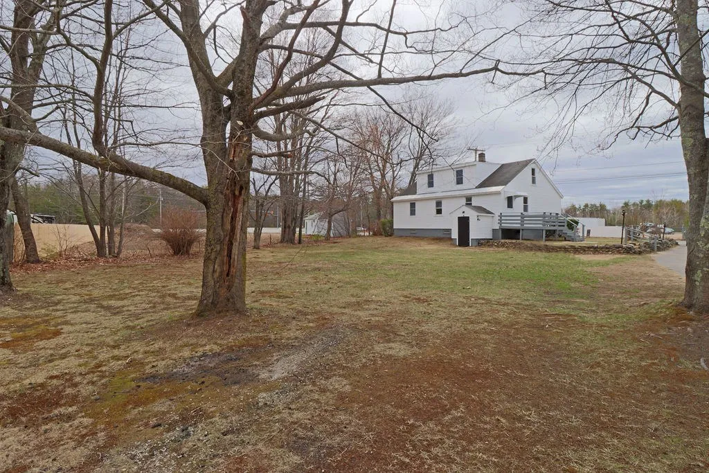 5 Flagg Road Rochester NH 03839