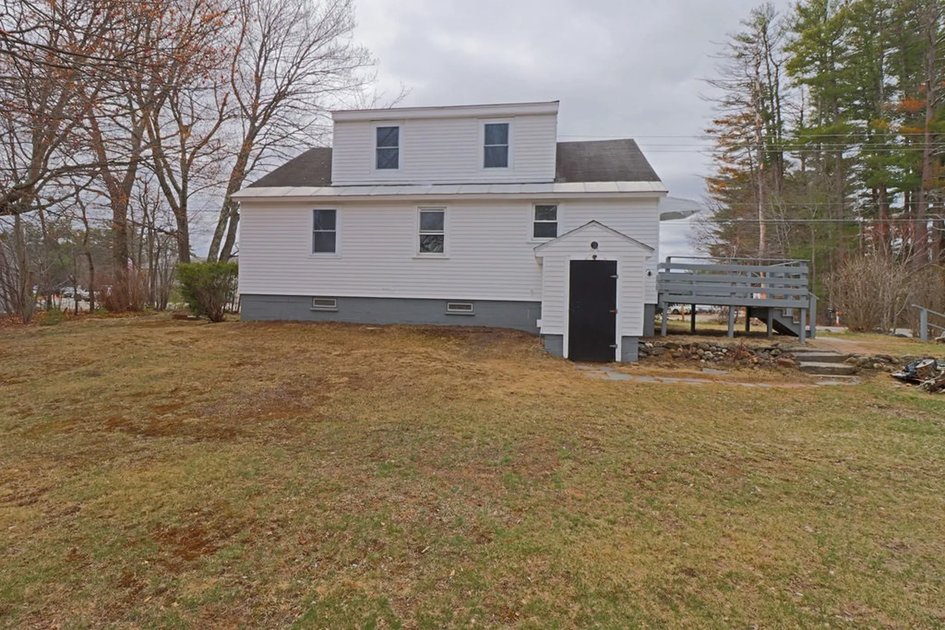 5 Flagg Road Rochester NH 03839