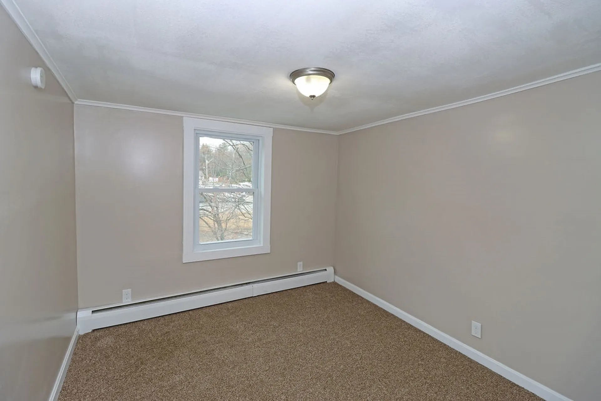 5 Flagg Road Rochester NH 03839