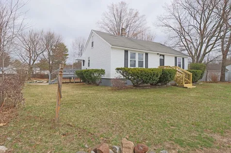 5 Flagg Road Rochester NH 03839
