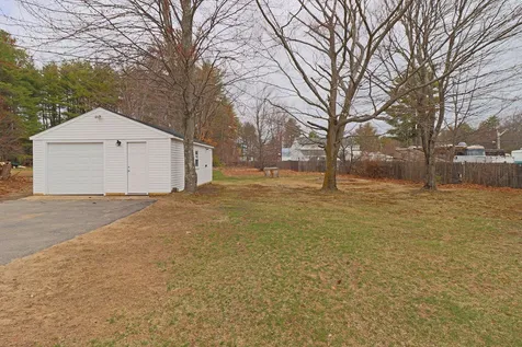 5 Flagg Road Rochester NH 03839