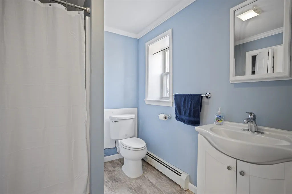 55 Glade Path Hampton NH 03842