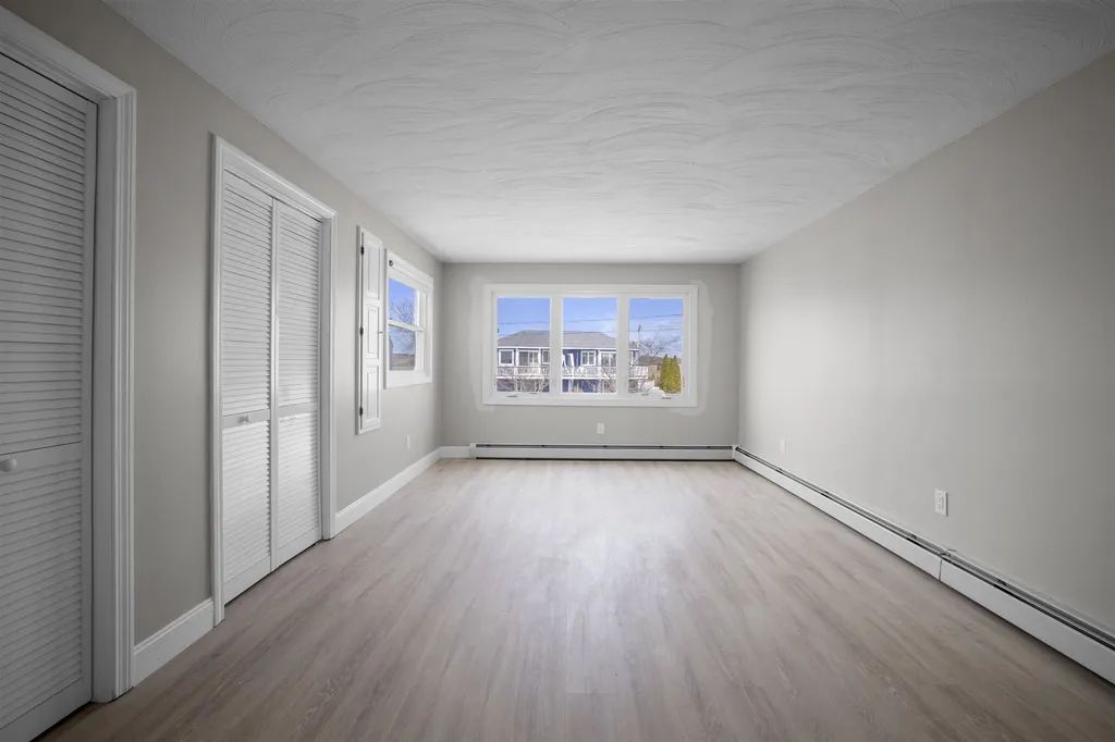55 Glade Path Hampton NH 03842