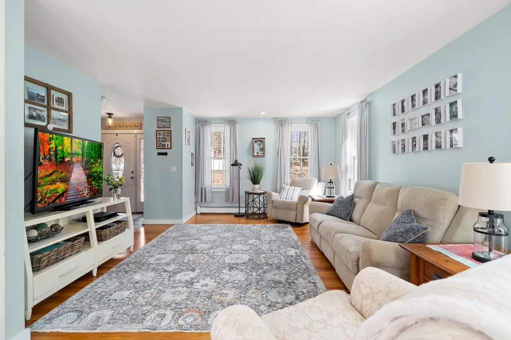 45 Windham Road Derry NH 03038