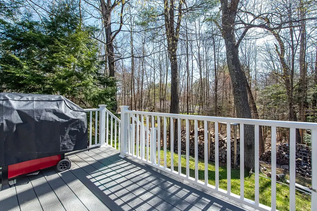 32 Rockrimmon Road Kingston NH 03848