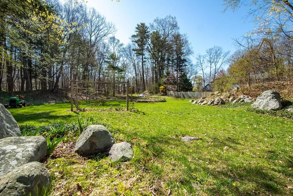 32 Rockrimmon Road Kingston NH 03848