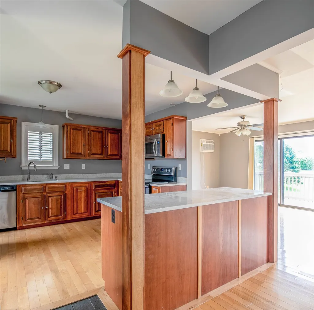 24 Arlington Green South Burlington VT 05403