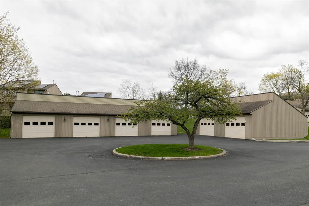 24 Arlington Green South Burlington VT 05403
