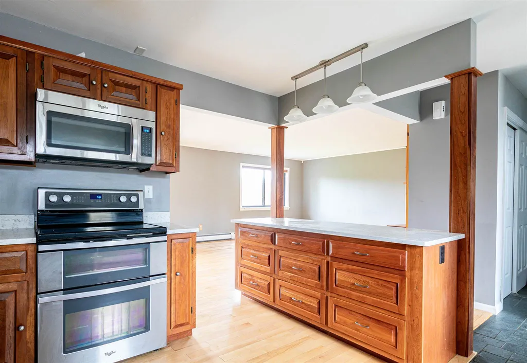 24 Arlington Green South Burlington VT 05403