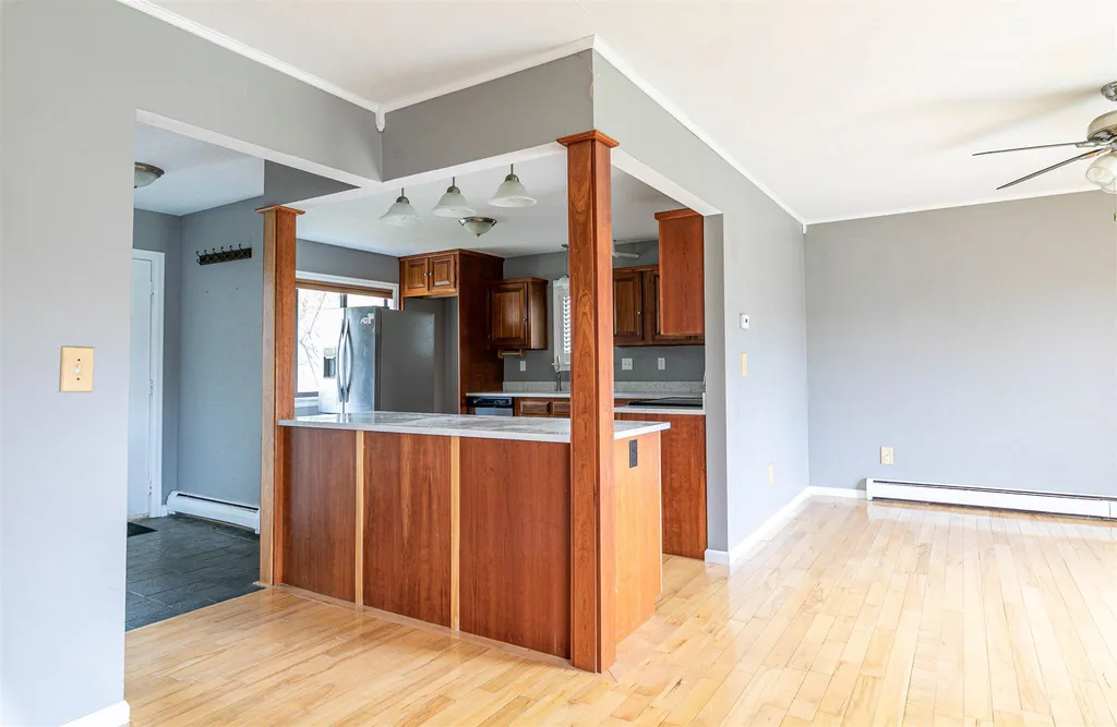 24 Arlington Green South Burlington VT 05403