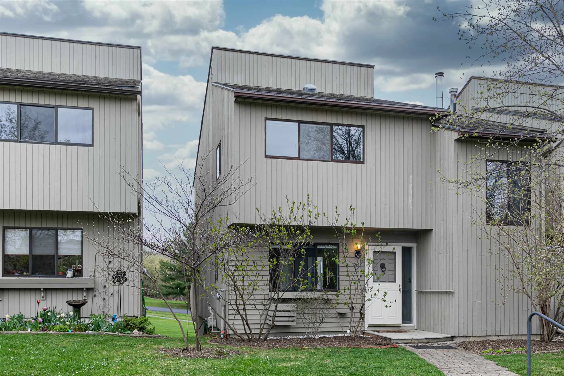 24 Arlington Green South Burlington VT 05403