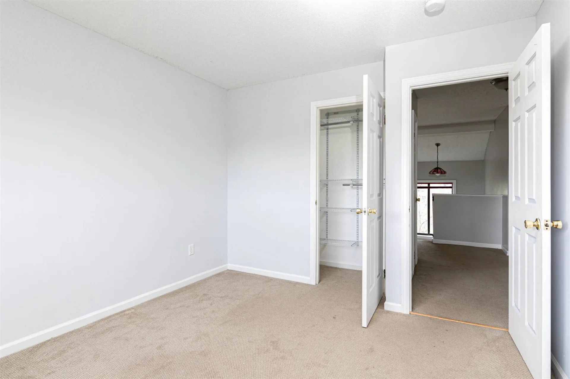 24 Arlington Green South Burlington VT 05403