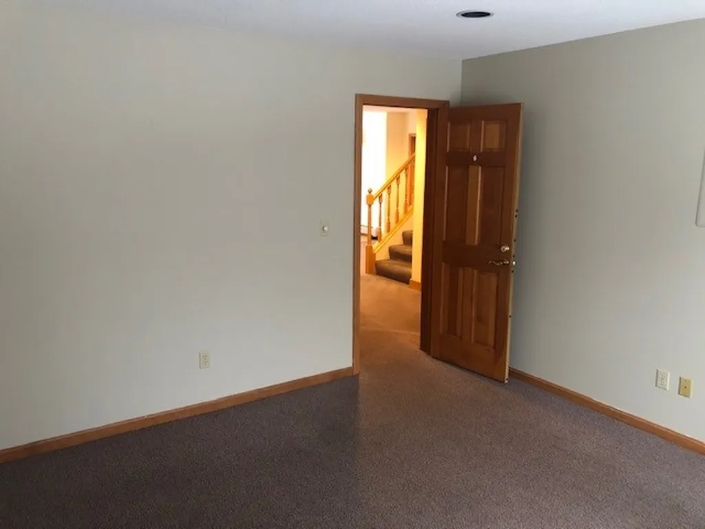 734 Us-4 East Highway Rutland Town VT 05701
