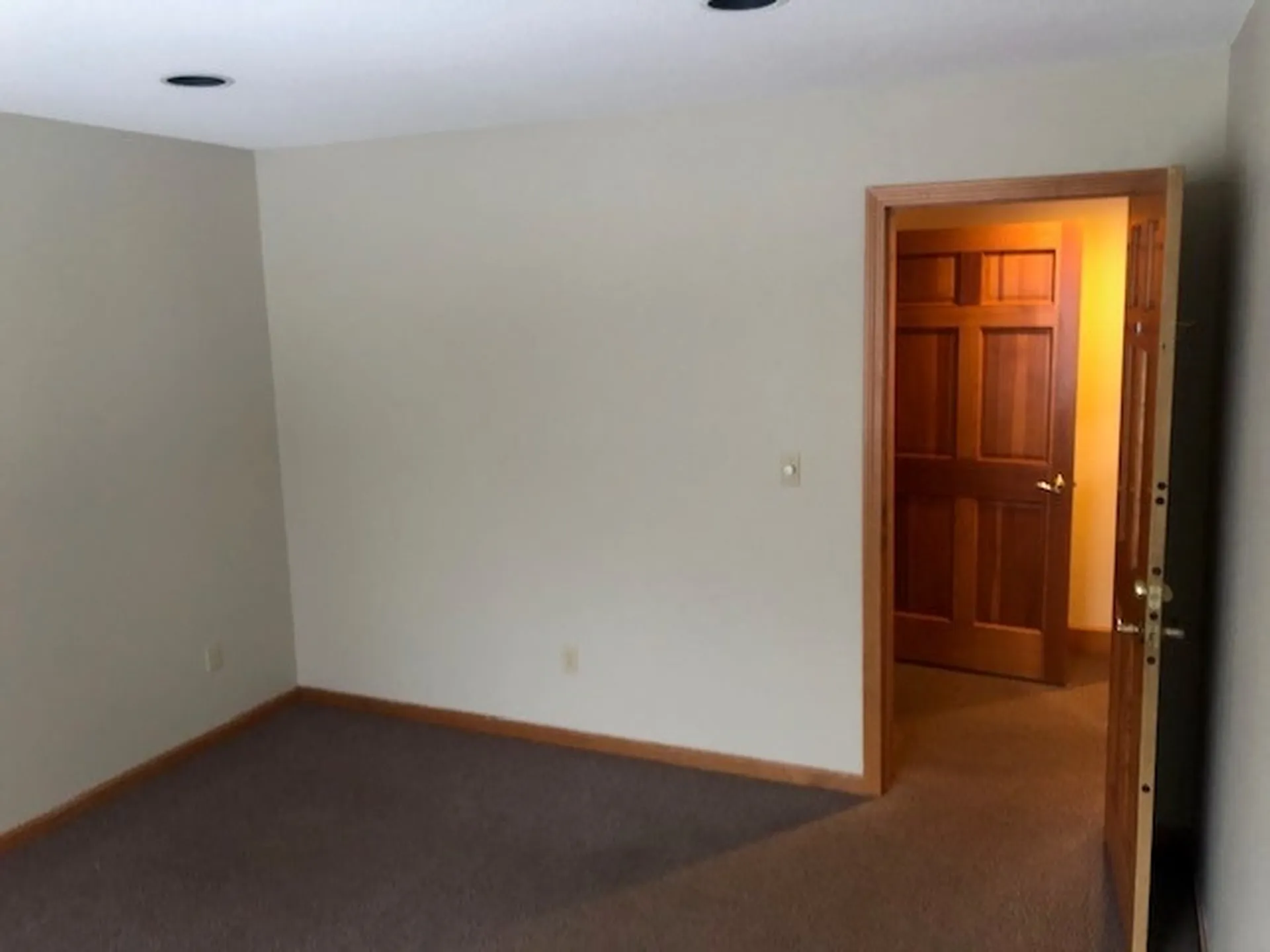 734 Us-4 East Highway Rutland Town VT 05701