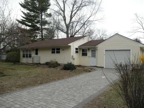 14 Mcgaw Bridge Road Merrimack NH 03054