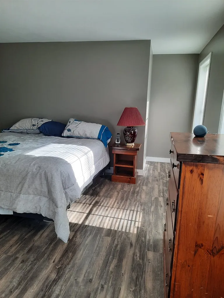 44 Depot Road Epping NH 03042