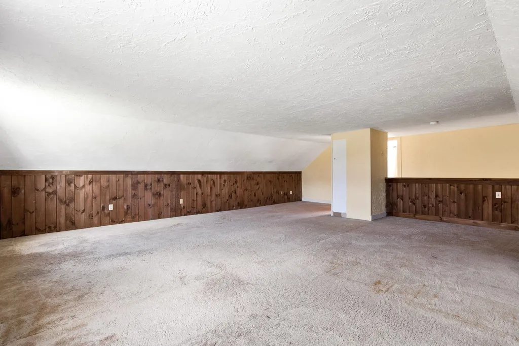 27 Michael Bennett Road Brentwood NH 03833