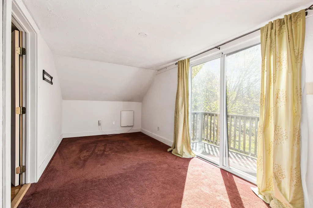 27 Michael Bennett Road Brentwood NH 03833