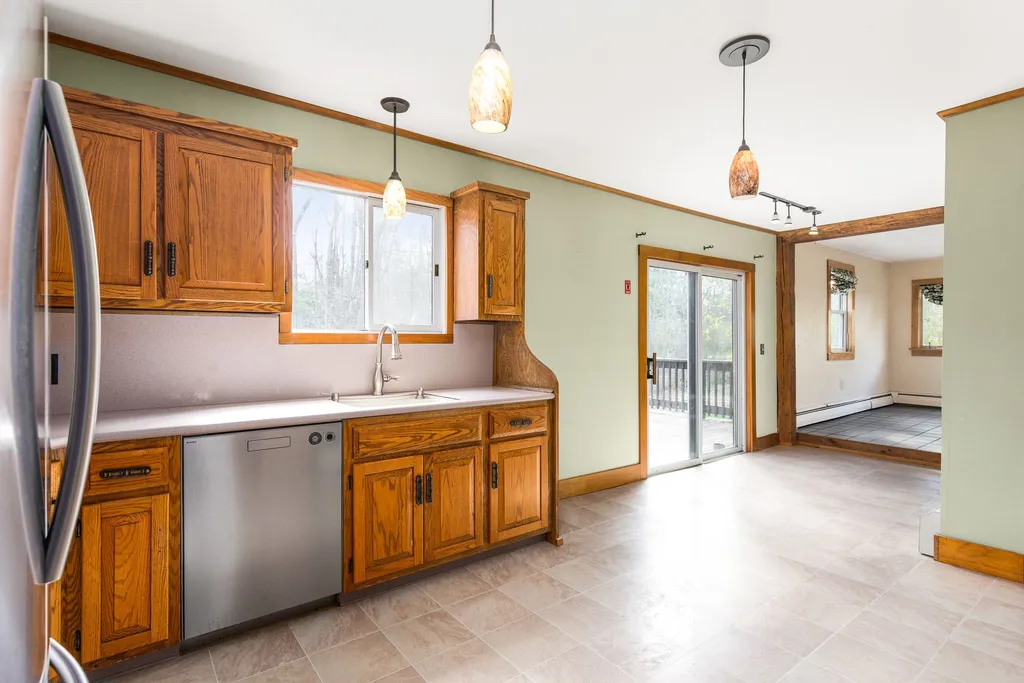 27 Michael Bennett Road Brentwood NH 03833