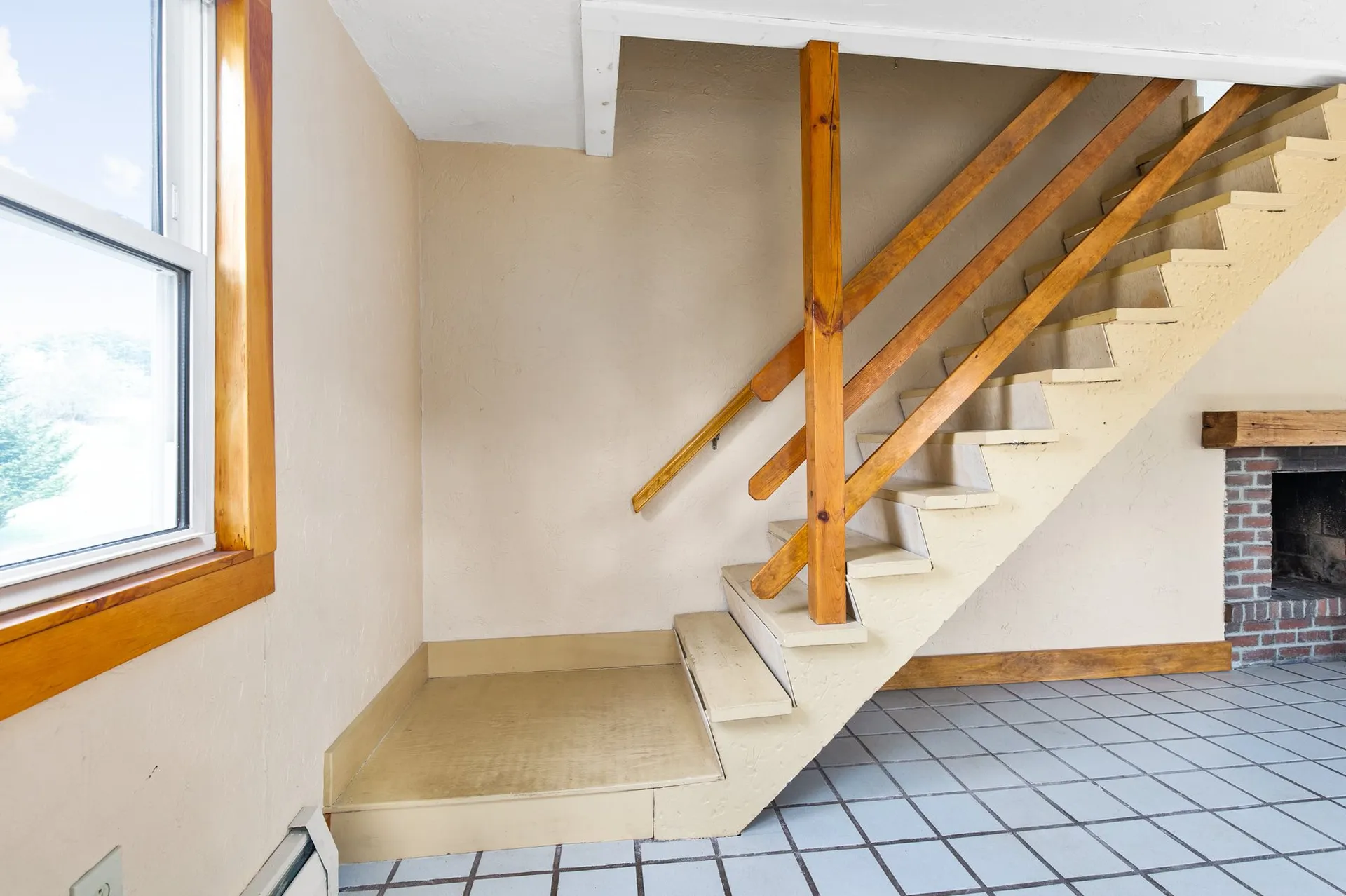 27 Michael Bennett Road Brentwood NH 03833