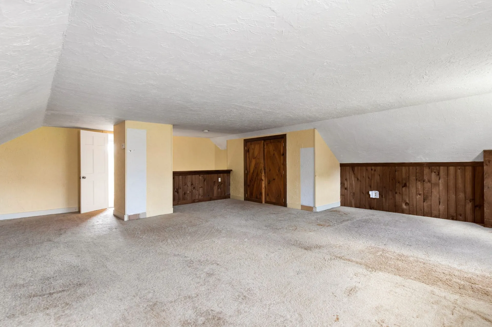 27 Michael Bennett Road Brentwood NH 03833
