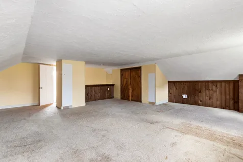 27 Michael Bennett Road Brentwood NH 03833