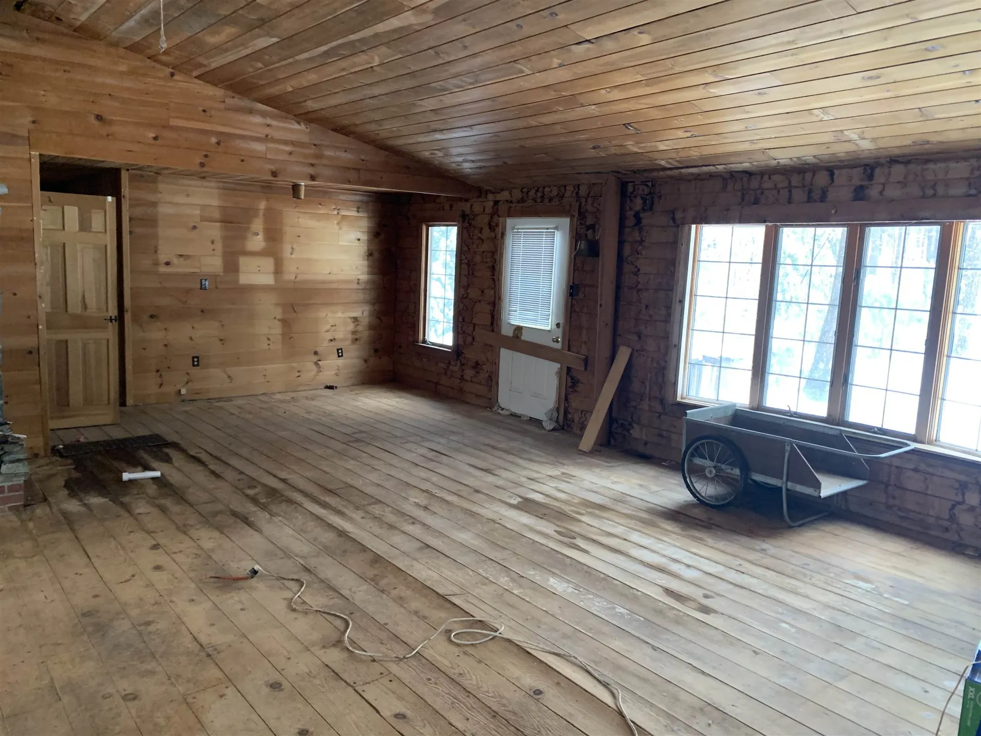 77 Mackey Road Troy NH 03465