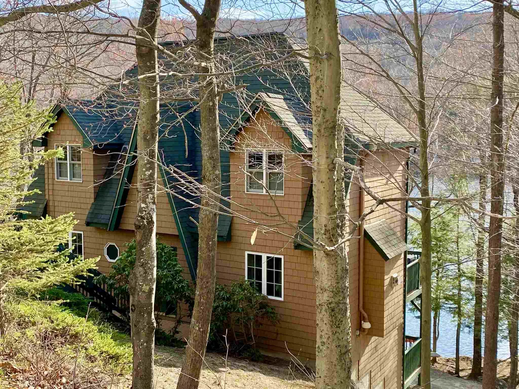 291 Chalk Pond Road Newbury NH 03255