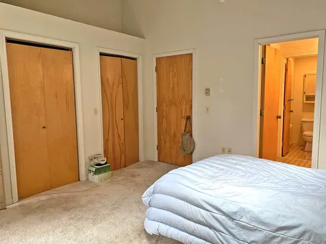 15 Evergreen Lane Brattleboro VT 05301