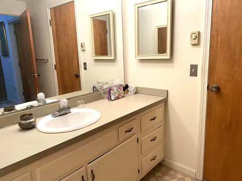 15 Evergreen Lane Brattleboro VT 05301