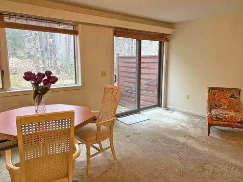 15 Evergreen Lane Brattleboro VT 05301