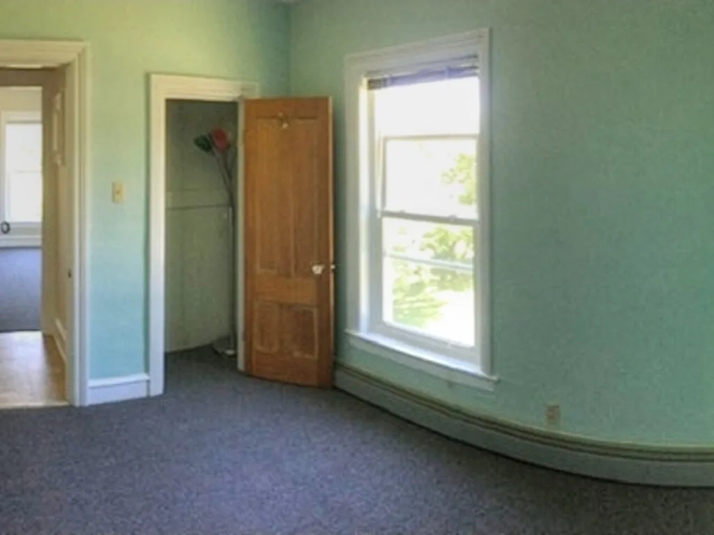 163 Malletts Bay Avenue Winooski VT 05404