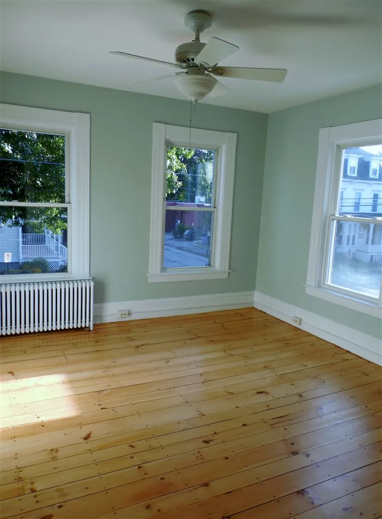 108 Brook Street Manchester NH 03104