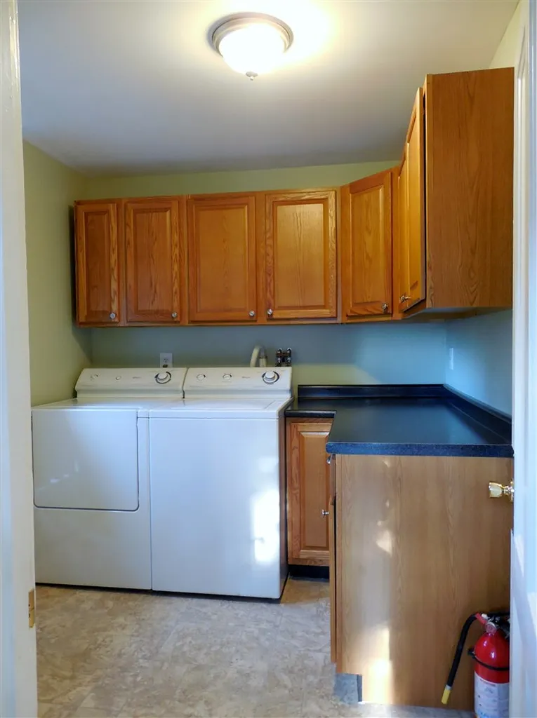 108 Brook Street Manchester NH 03104