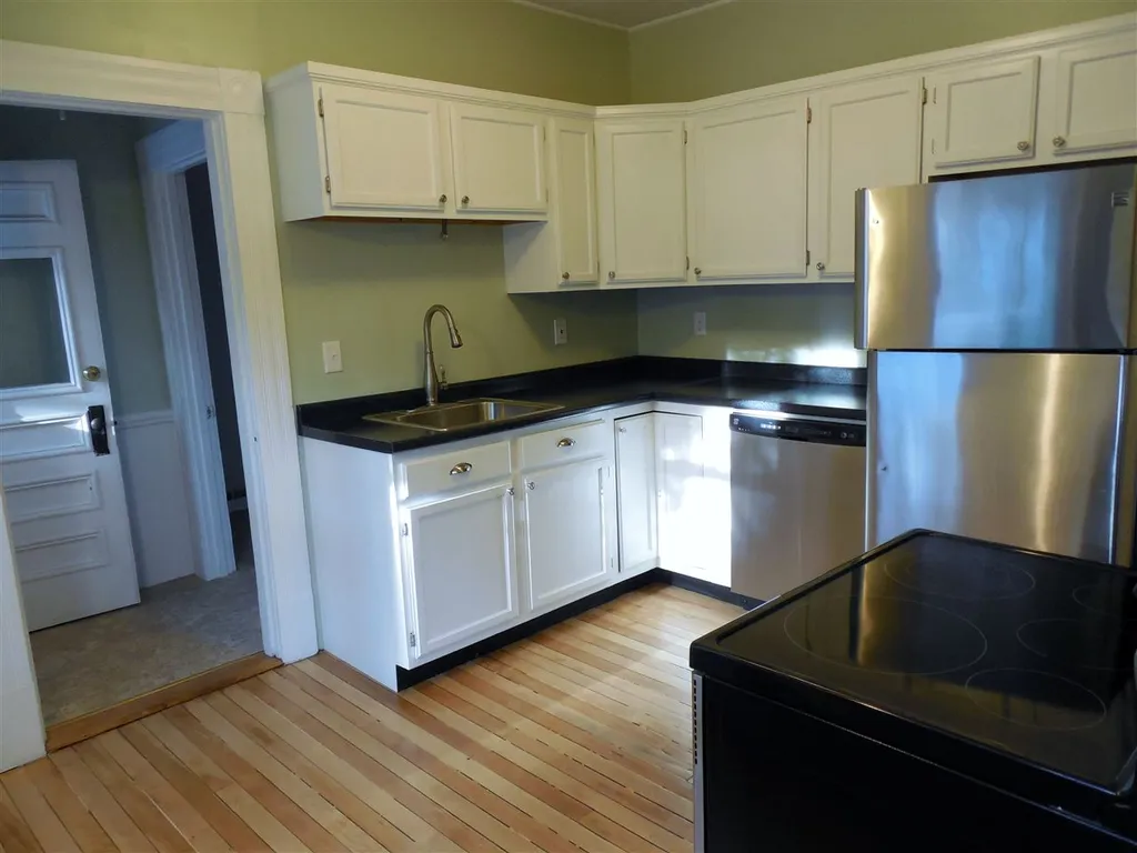 108 Brook Street Manchester NH 03104