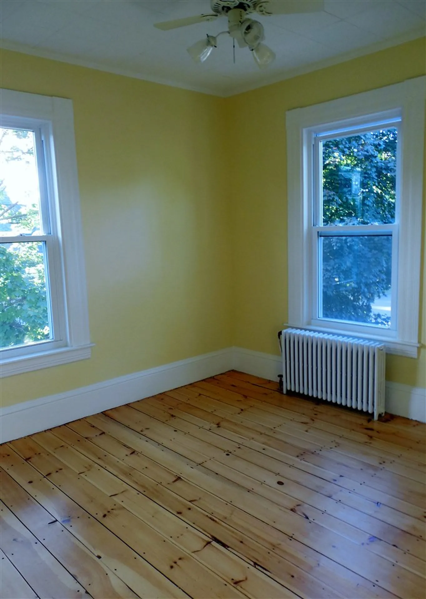 108 Brook Street Manchester NH 03104