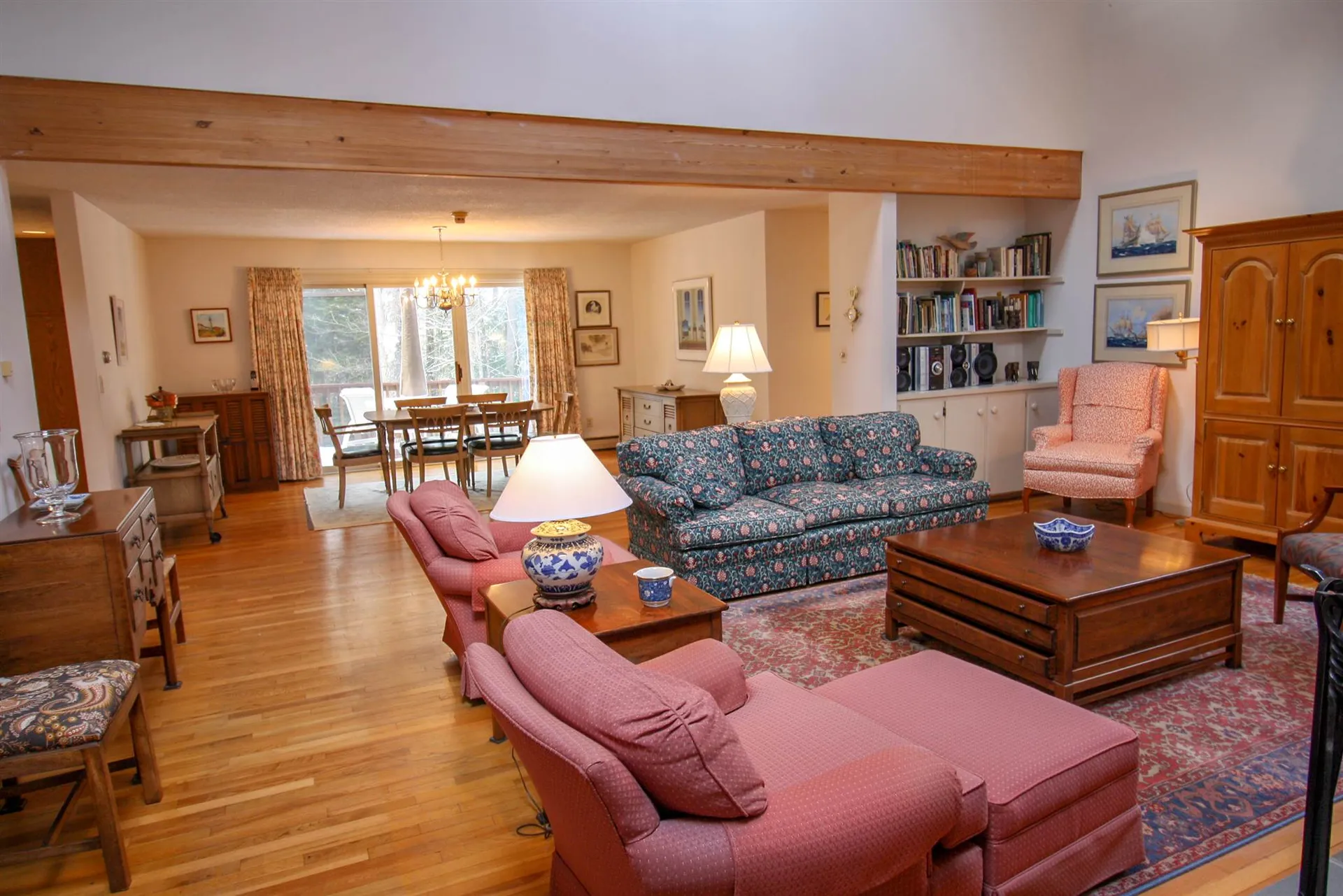 85 Fox Lane Hartford VT 05059
