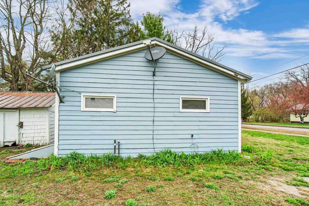 162 West Street Essex VT 05452