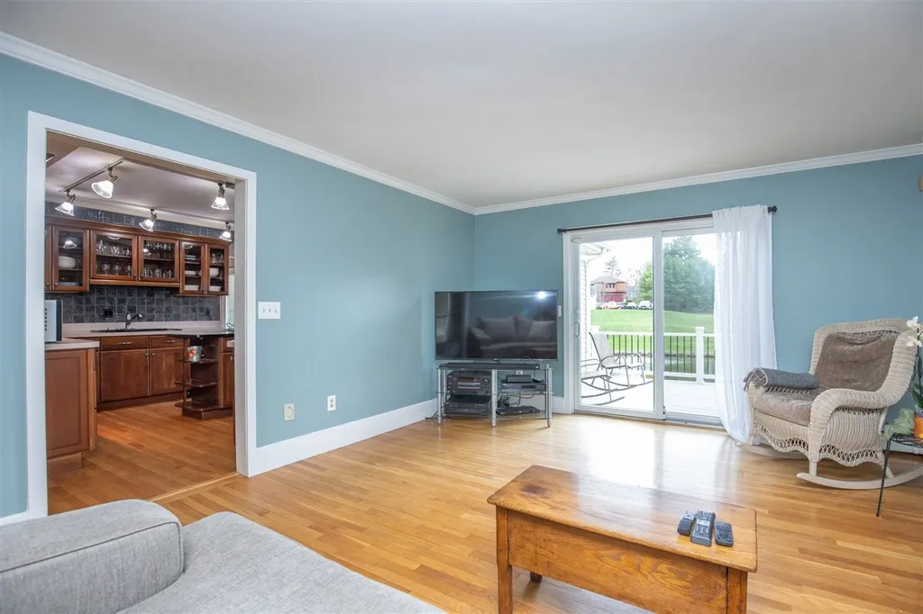 43 Haverhill Road Salem NH 03079