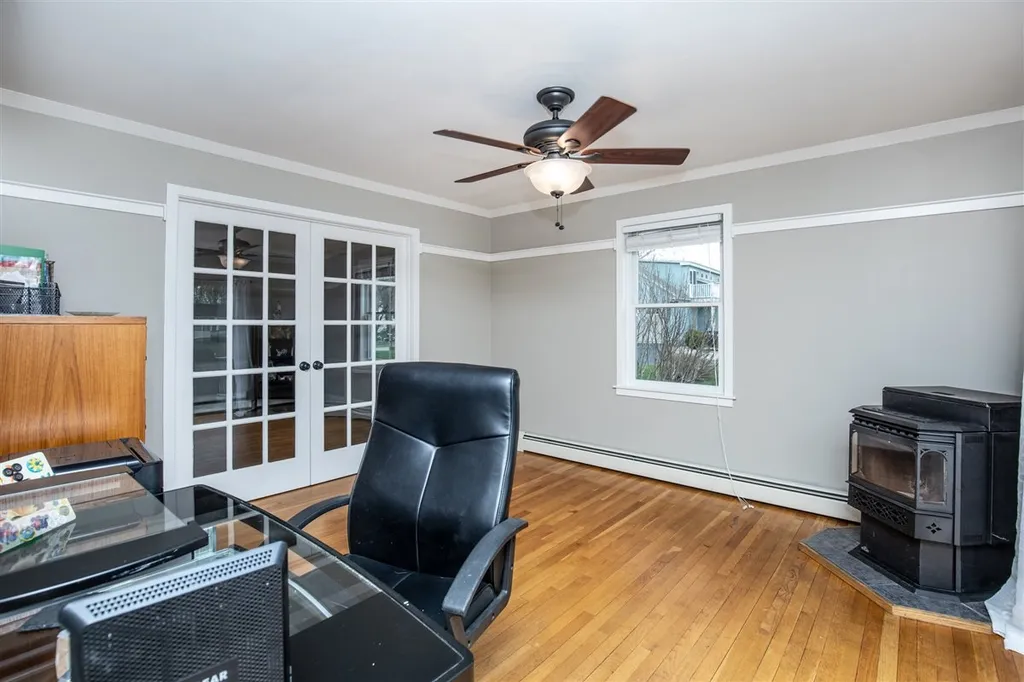 43 Haverhill Road Salem NH 03079