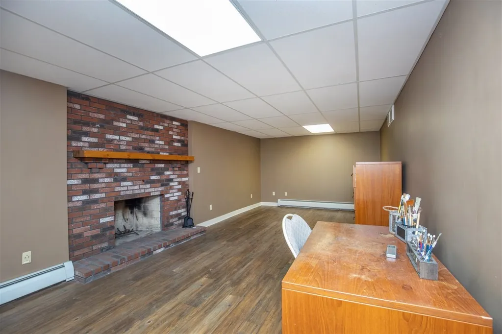 43 Haverhill Road Salem NH 03079