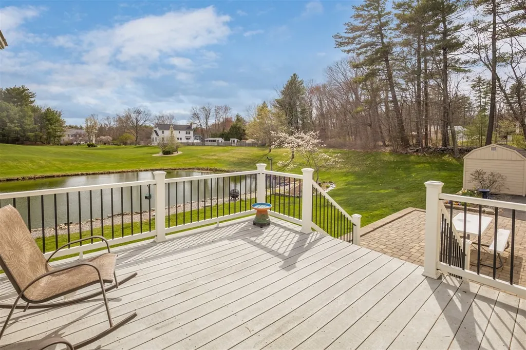 43 Haverhill Road Salem NH 03079